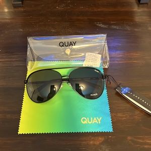 Brand New never worn Quay Sunglasses